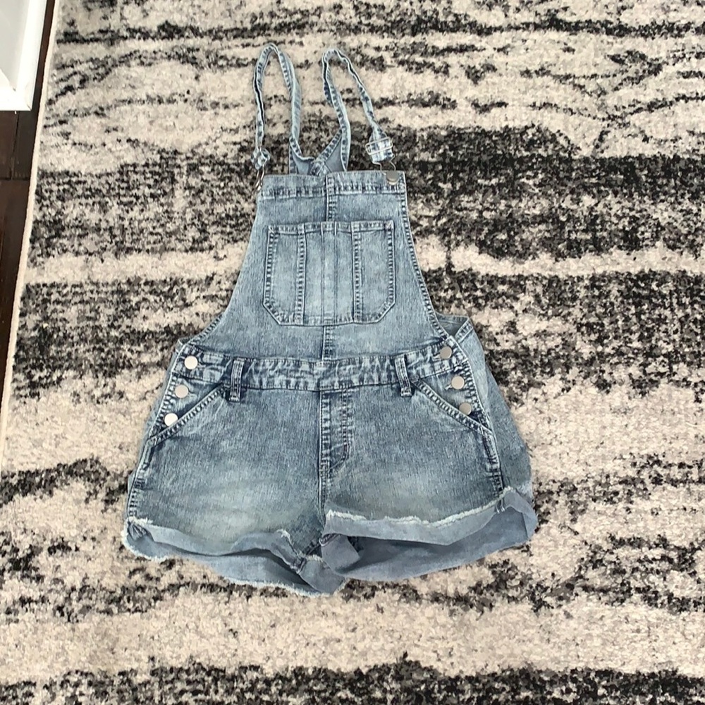 Shorts overalls. Size M.